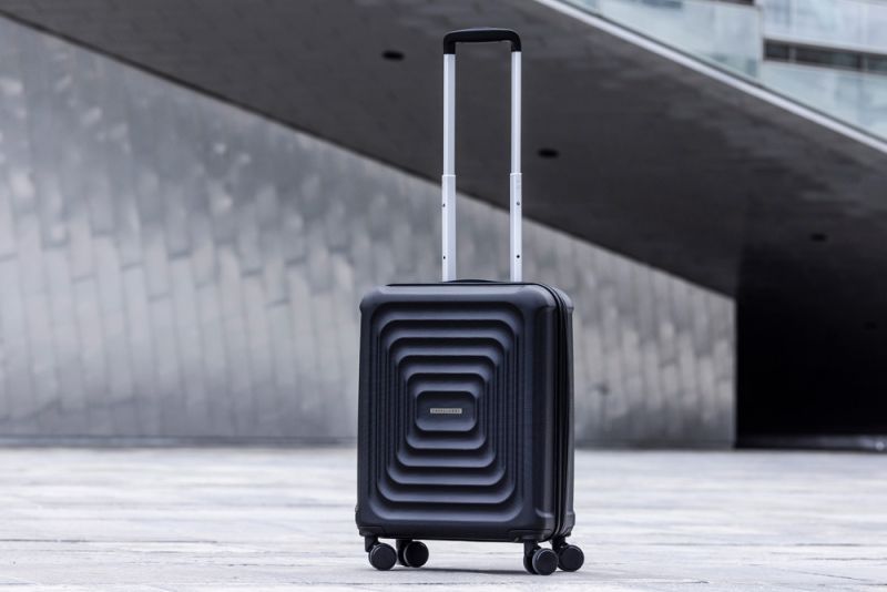 Cavalluzzi kabine trolley sort 