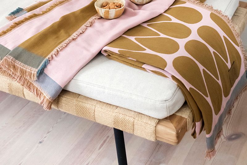 Mette Ditmer Raindrop plaid curry/rose