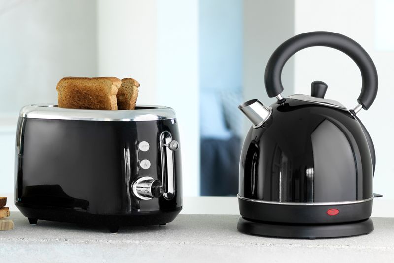 Kitchenmaster toaster og elkedel - sort