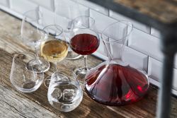 Vinsæt Lyngby krystal karaffel og glas 19 dele