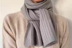 CARE BY ME SARAH cashmeretørklæde