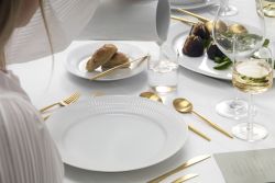 Royal Copenhagen hvid riflet tallerken 19cm 4 stk