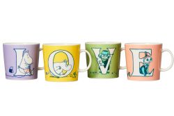 Finurlige LOVE-krus fra Mumi-universet - 4 stk