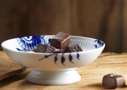 Royal Copenhagen blå mega skål på fod 18cm